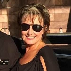 Meet your Posher, Pam